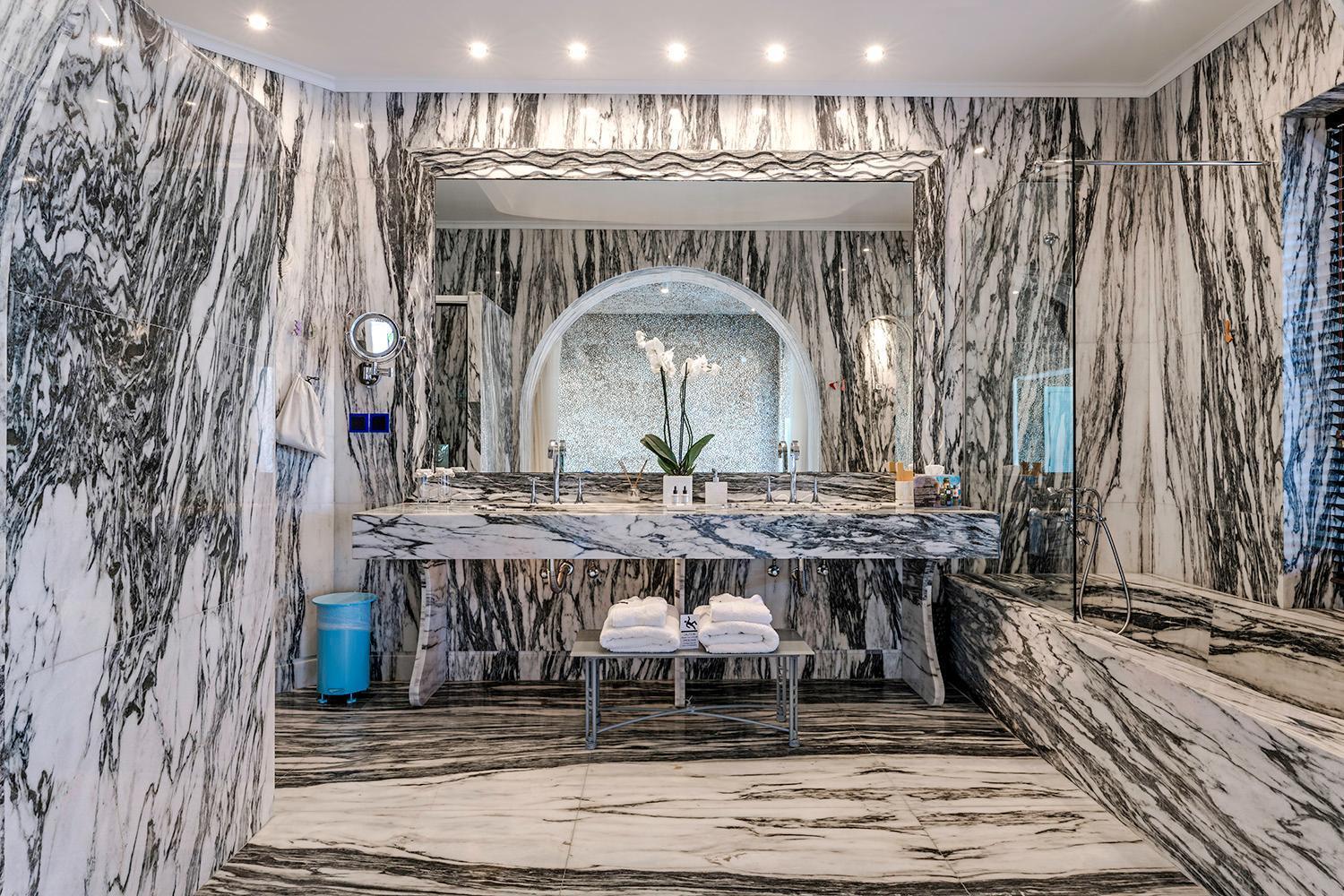 Agalia Luxury Suites Koumpara Dış mekan fotoğraf