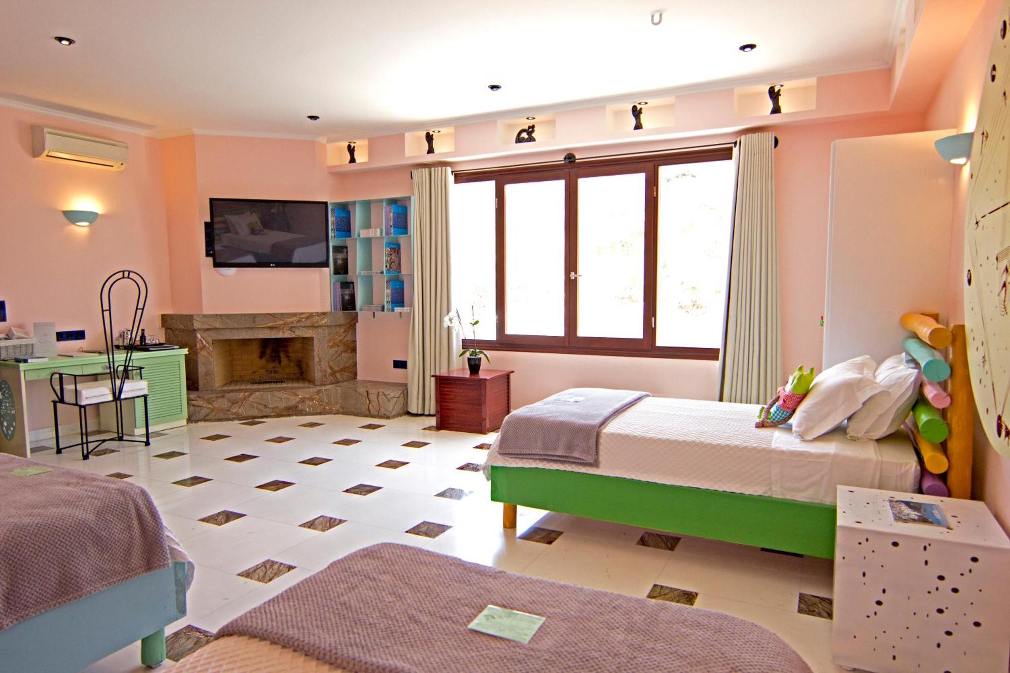 Agalia Luxury Suites Koumpara Oda fotoğraf